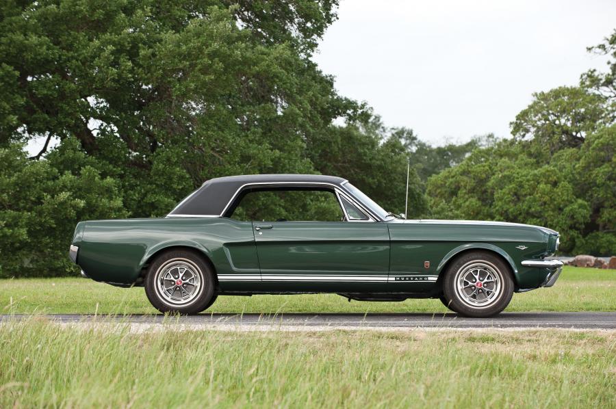  Ford Mustang GT Coupe 1966 года  (фото 20 из 23)